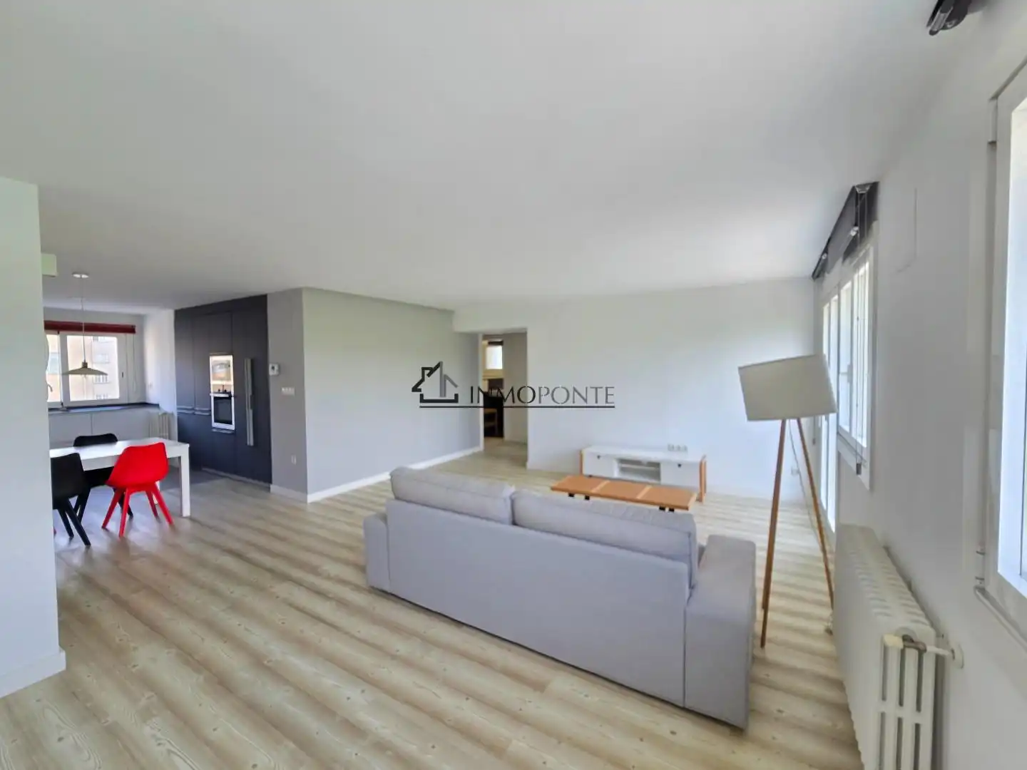 Sala de estar de Piso en venta en Pontevedra Capital  con Calefacción, Horno y Lavadora
