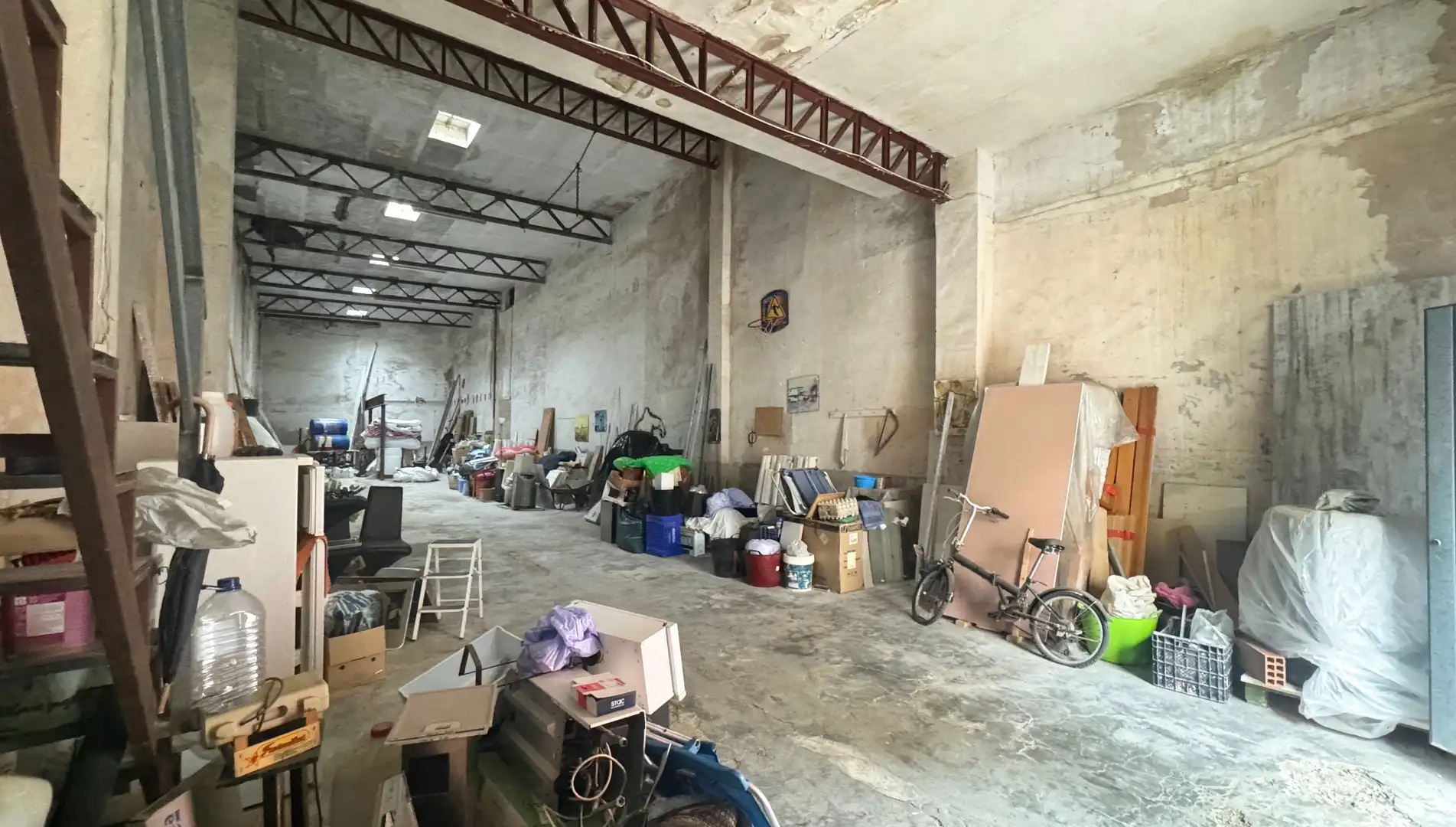 Local comercial en venta en Pego