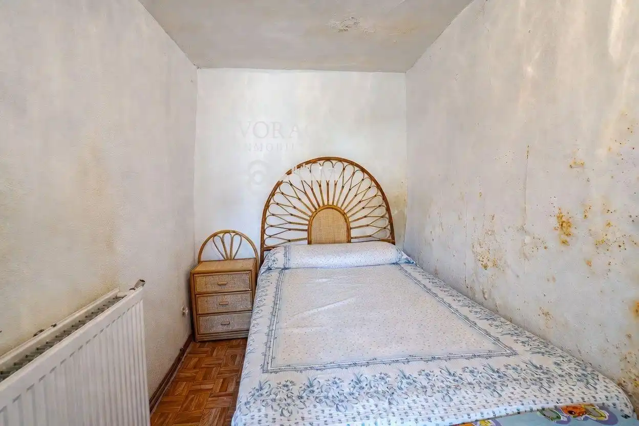 Habitación de Finca rústica en venta en Irueste