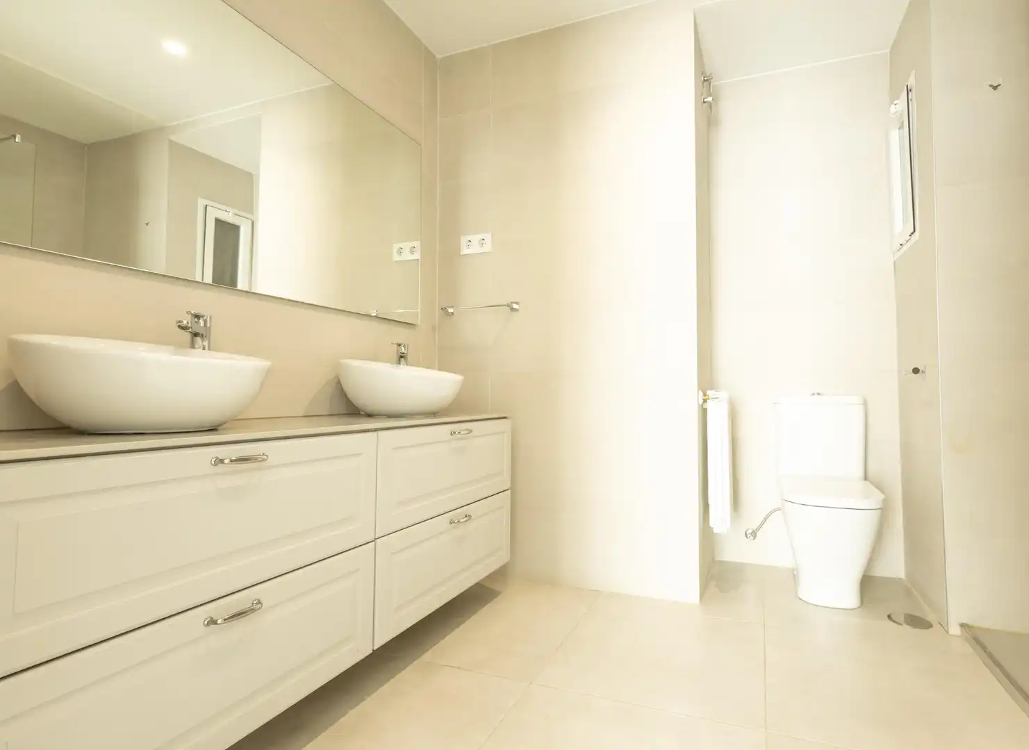 Piso con ascensor en venta en Calle Calle Guzmán El Bueno, imagen 45