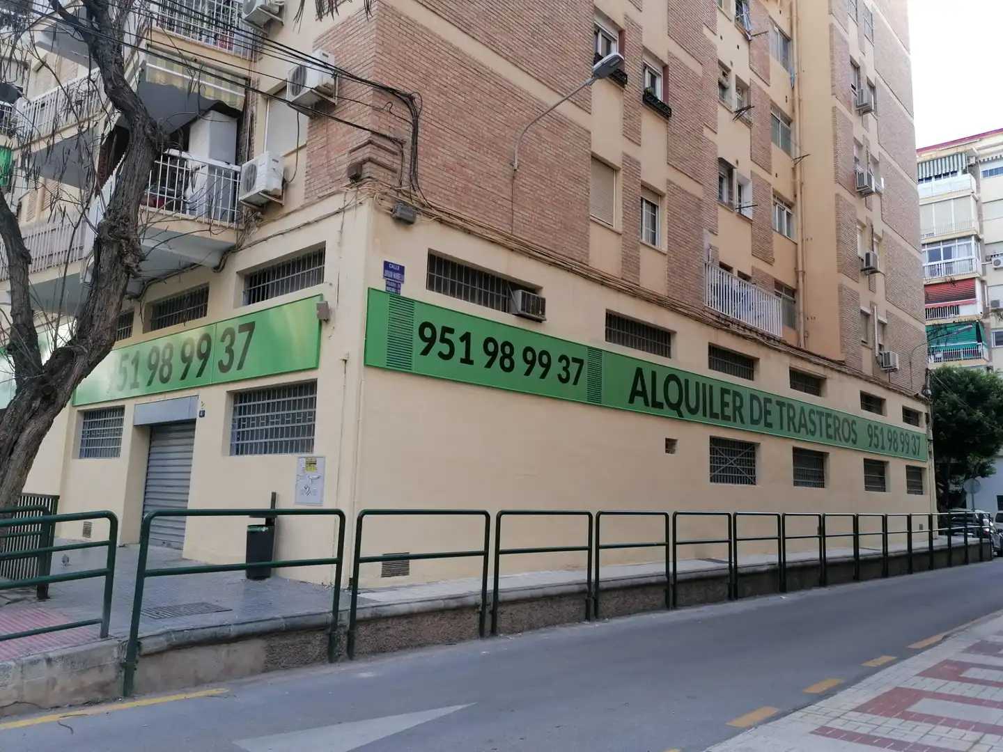 Traster de lloguer en Málaga amb Alarma