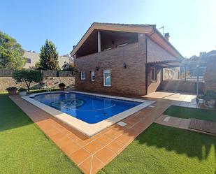 Swimming pool of House or chalet for sale in Molins de Rei  with Air Conditioner, Heating and Terrace