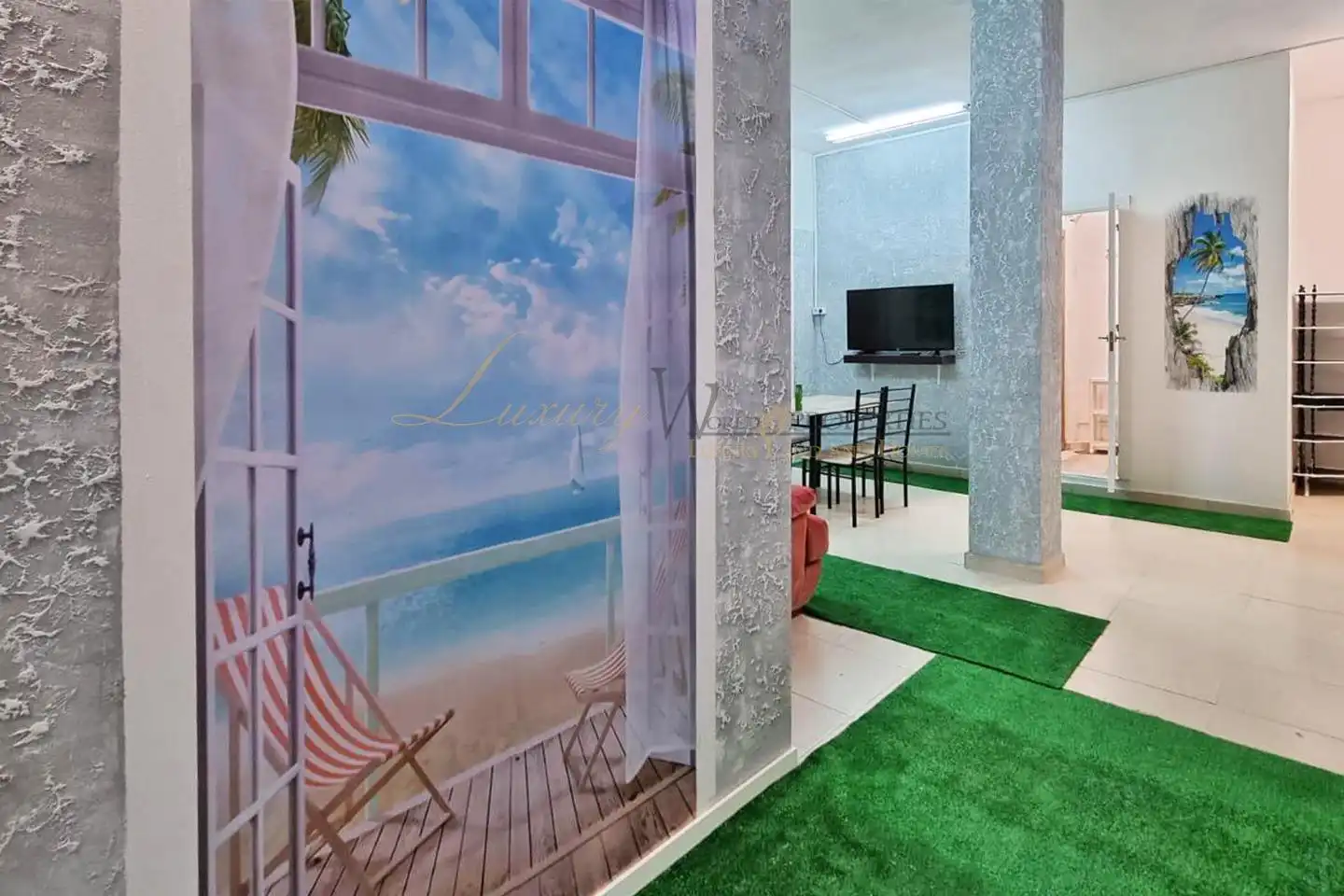 Living room of Commercial properties for sale in Arona  with Air Conditioner and Furnished