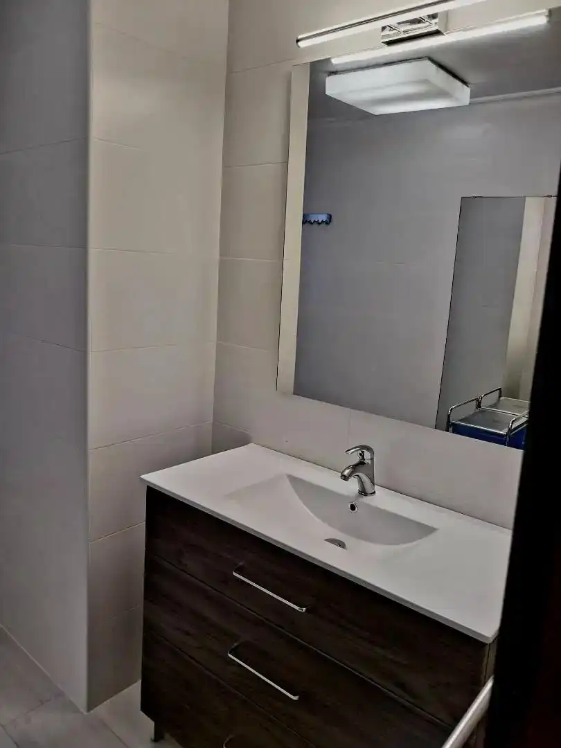 Bathroom of Flat for rent in Murcia  with Air Conditioner, Private garden and Parquet flooring