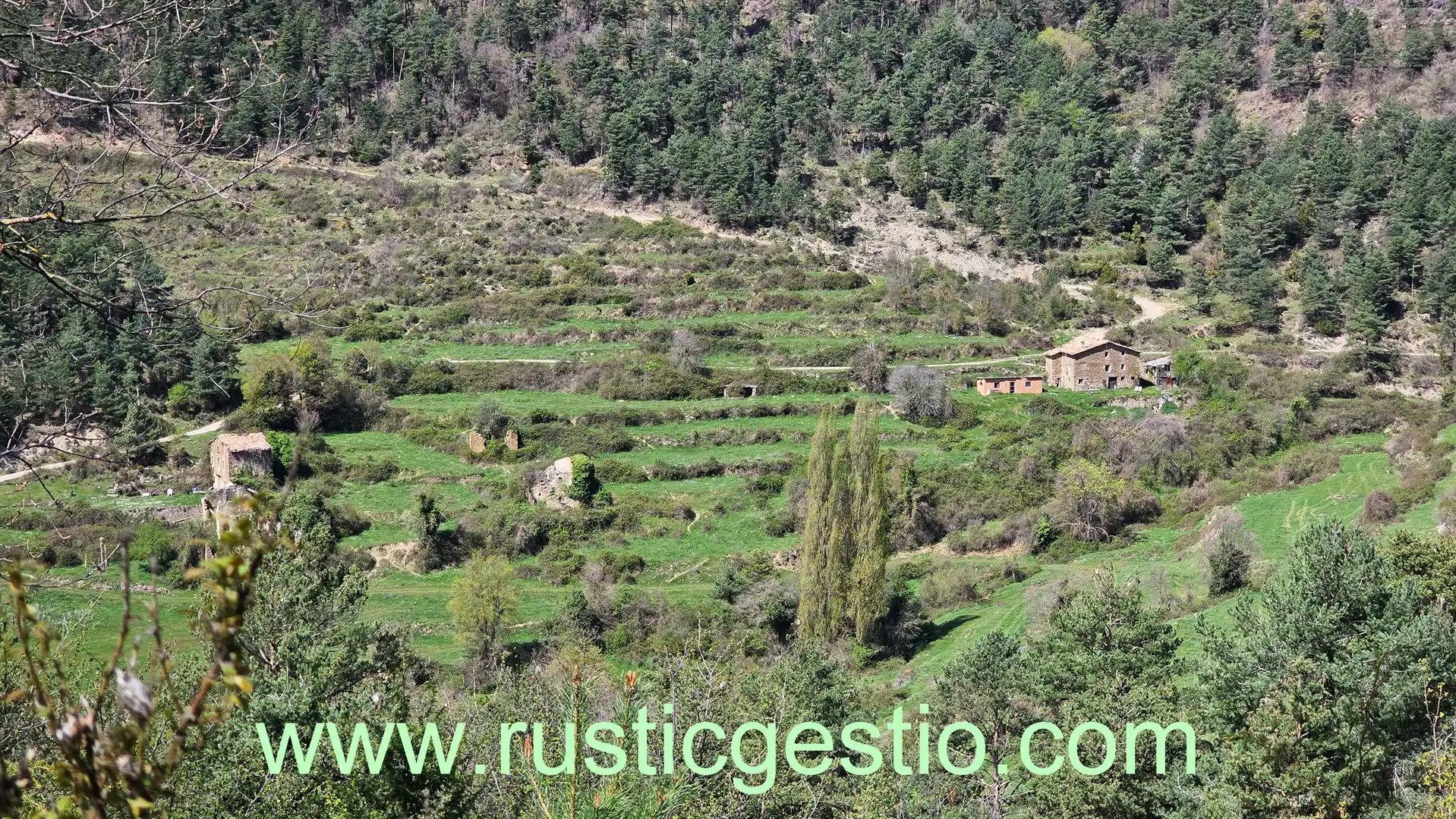 Finca rústica en venda en Les Llosses amb Jardí privat, Terrassa i Balcó