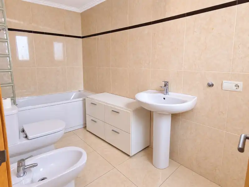 Bathroom of Flat for sale in Pravia, Asturias