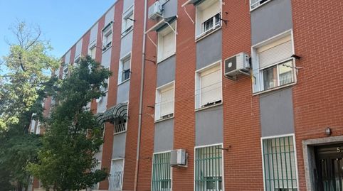Foto 2 de Piso en venta en Calle del Puerto de Alsasua, Palomeras Bajas, Madrid Capital