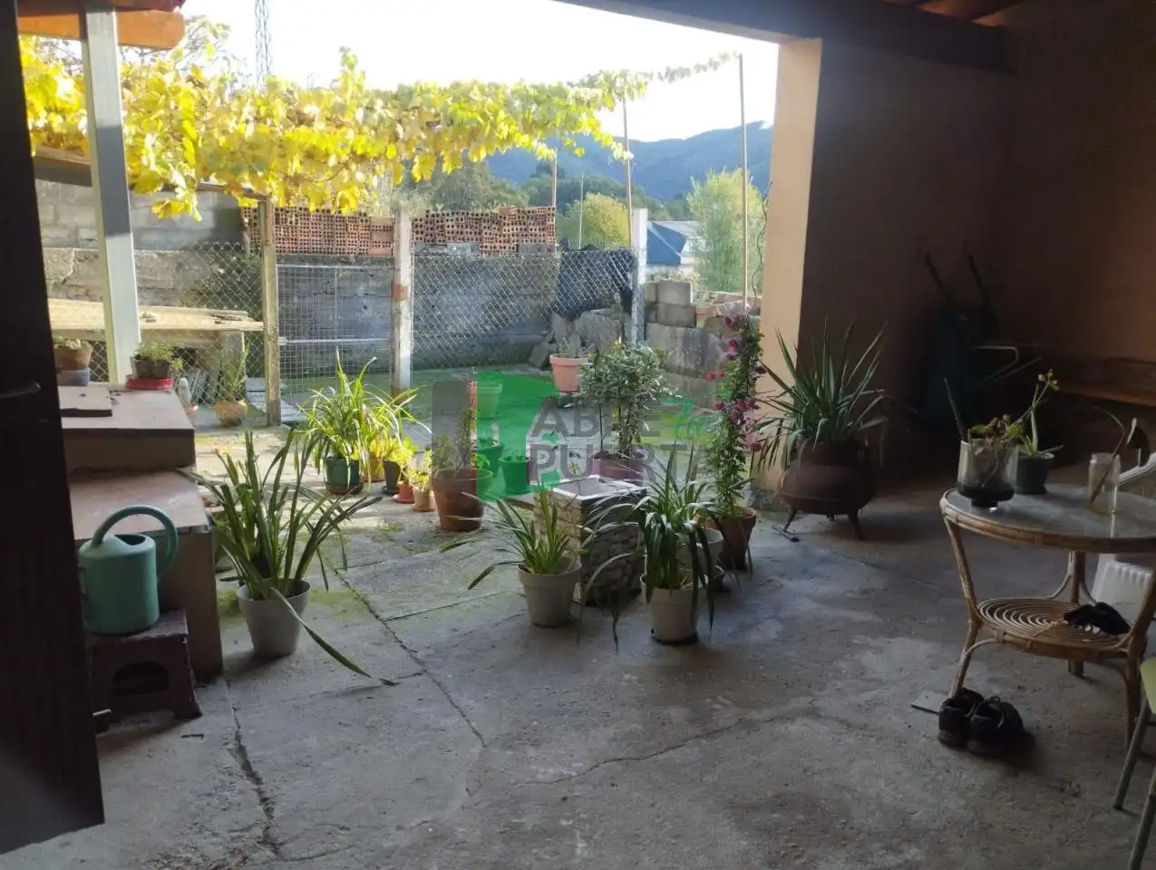 Jardí de Casa o xalet en venda en Ourense Capital  amb Calefacció, Jardí privat i Moblat