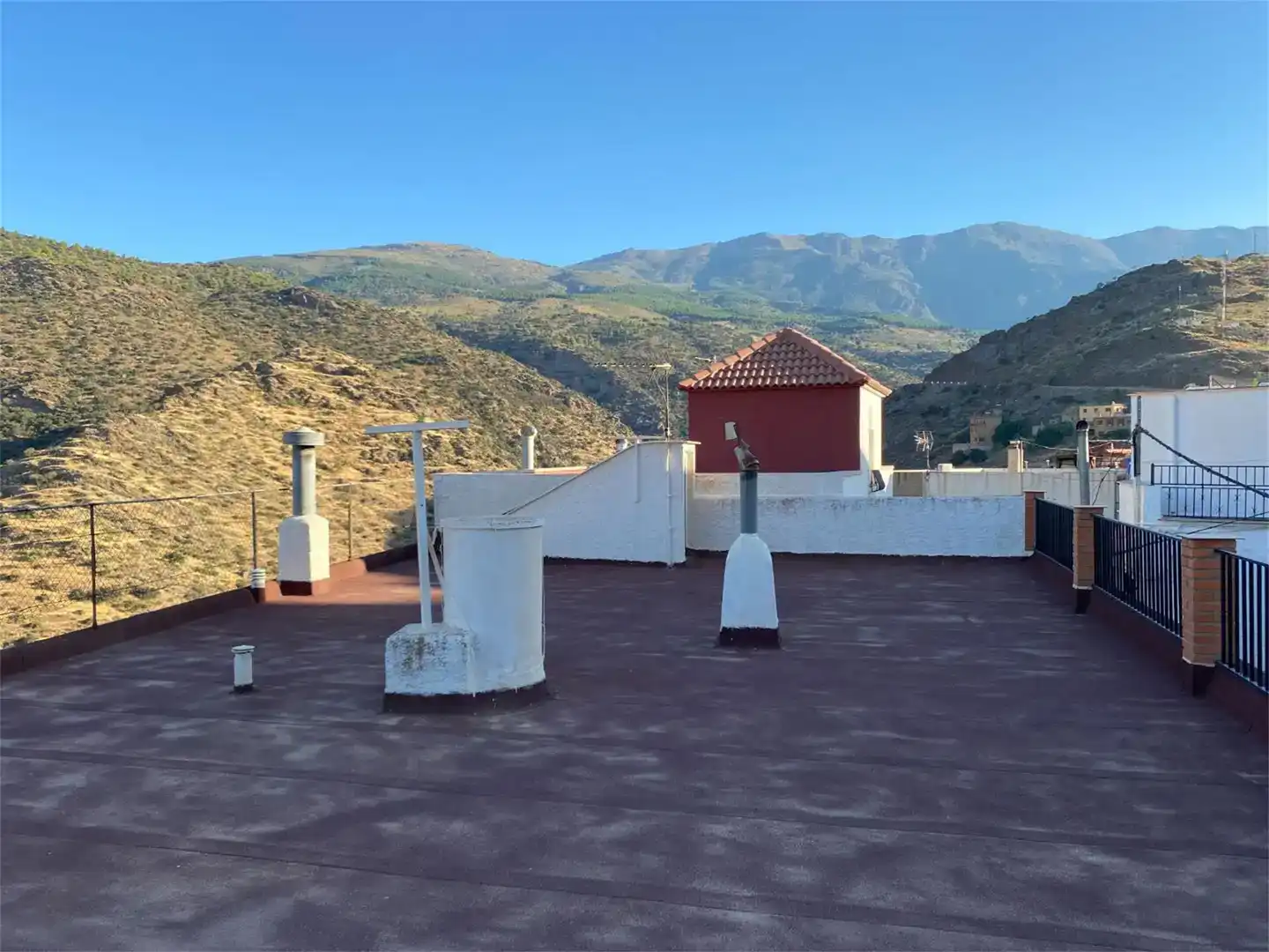Terrassa de Casa adosada en venda en Abrucena amb Parquet i Moblat