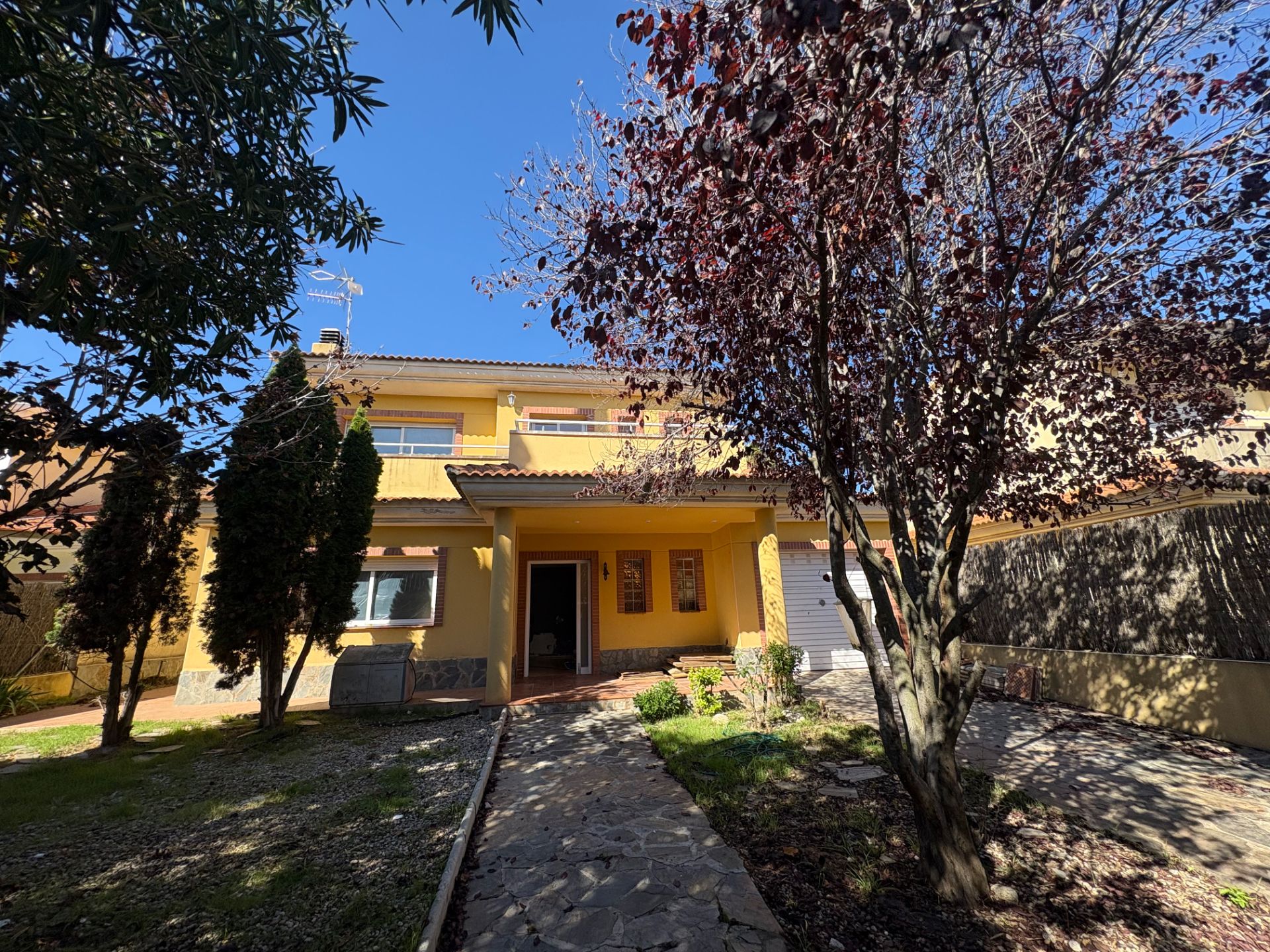 Exterior view of House or chalet for sale in Olèrdola  with Heating, Private garden and Swimming Pool