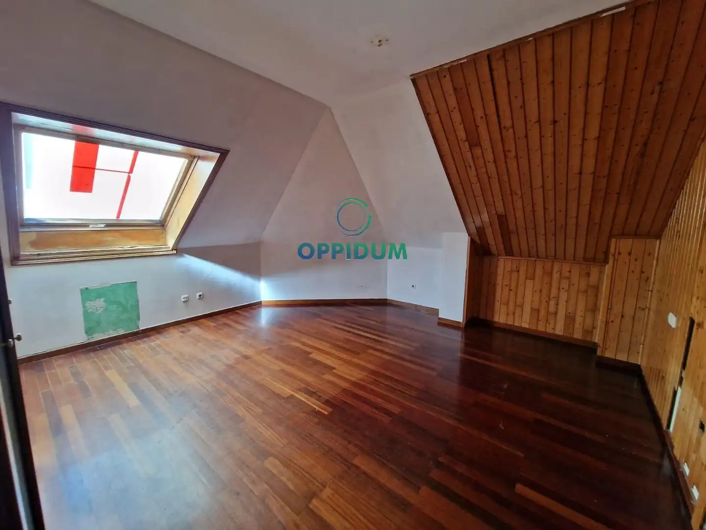 Habitación de Ático en venta en Melide