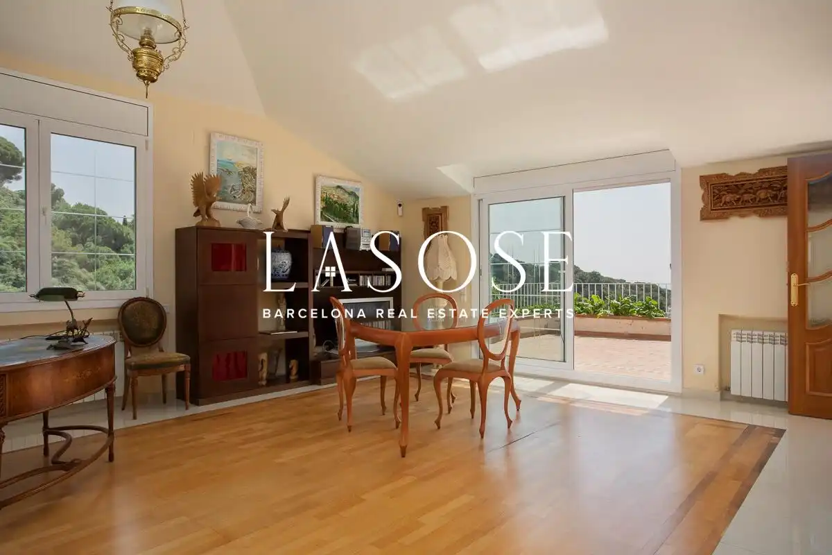 Houses for sale in Arenys de Munt  with Air Conditioner, Private garden and Terrace