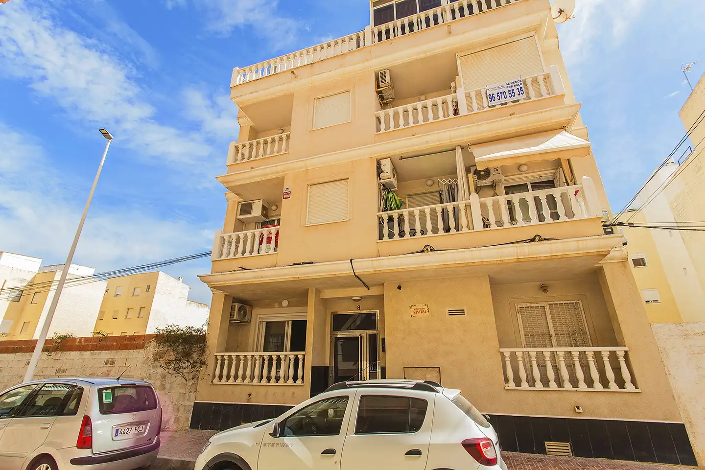 Apartment with terrace for sale in La Mata