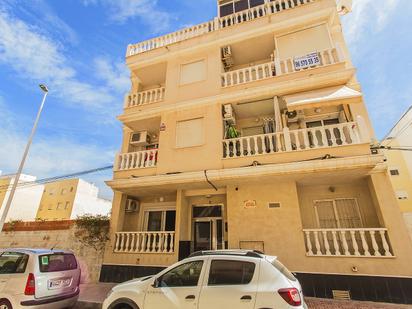 Exterior view of Apartment for sale in Torrevieja  with Air Conditioner, Terrace and Balcony