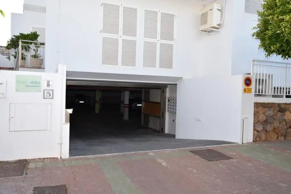 Aparcamiento con ascensor en venta en COSTA LEVANTE, imagen 2