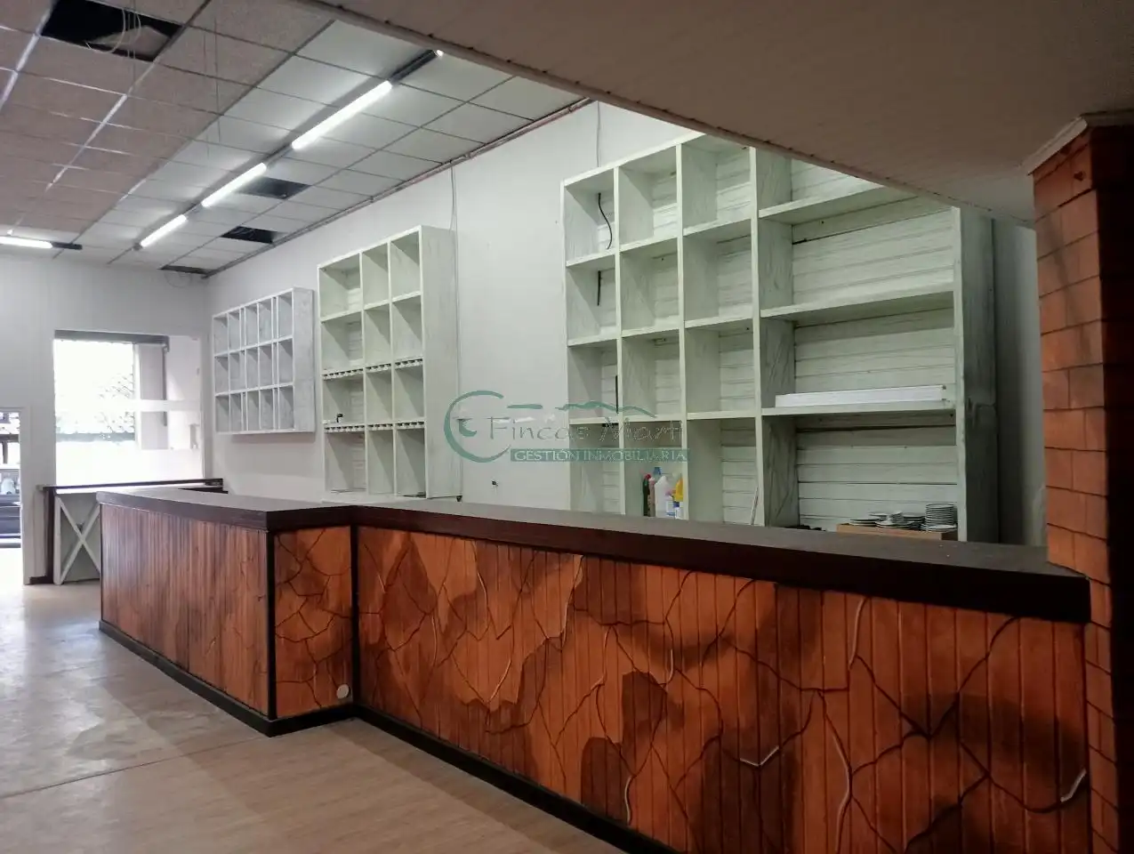 Local comercial de lloguer a Centro Urbano, imagen 2