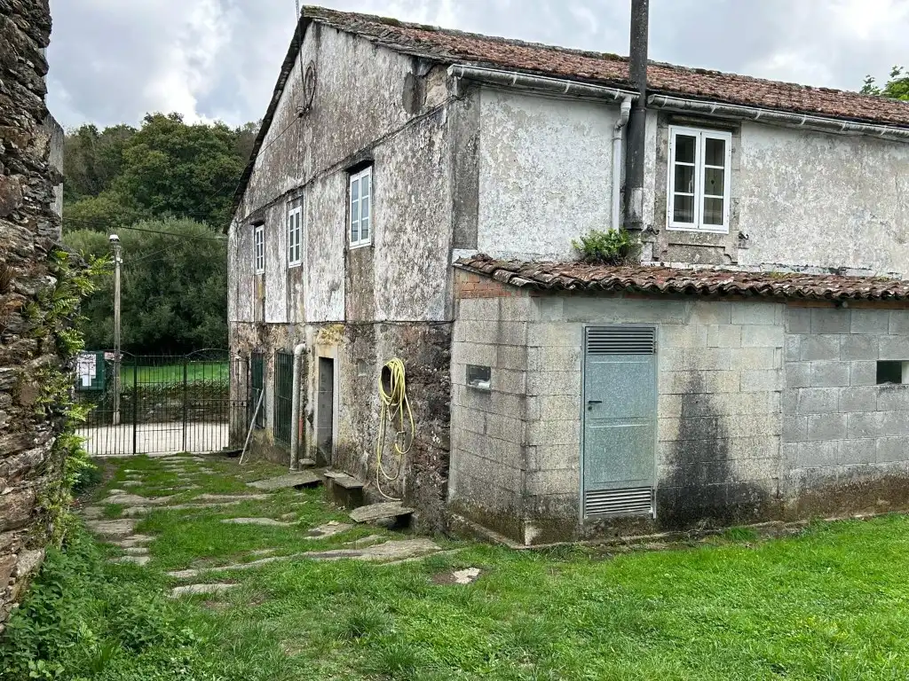 Außenansicht von Haus oder Chalet zum Verkauf in Forcarei