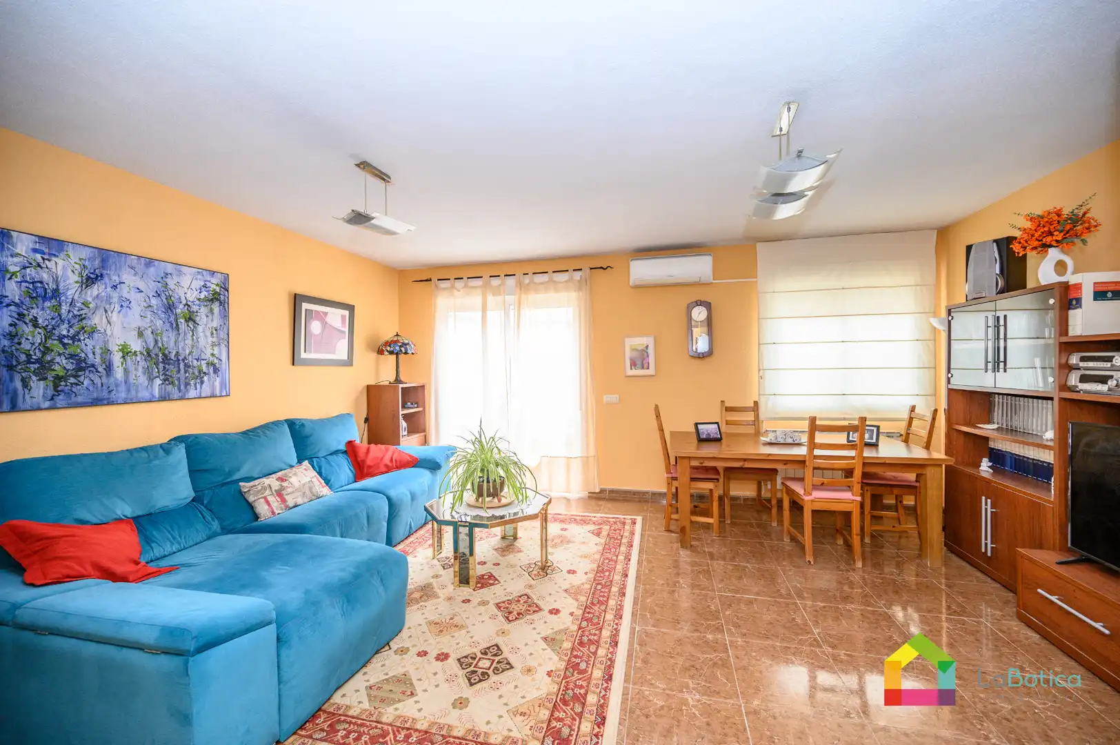 Living room of Detached homes for sale in Esquivias  with Air Conditioner, Heating and Balcony