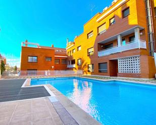 Swimming pool of House or chalet for sale in  Zaragoza Capital  with Air Conditioner, Heating and Private garden