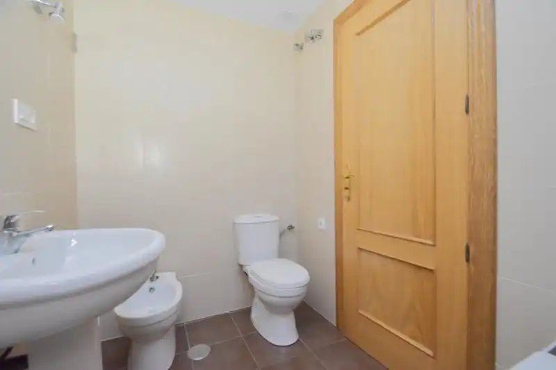 Bathroom of Flat for sale in Láchar, Granada