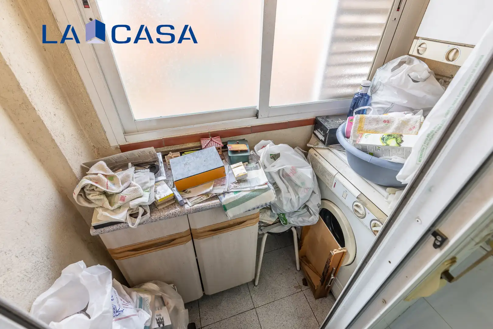 Flat for sale in Madrid  with Heating and Balcony