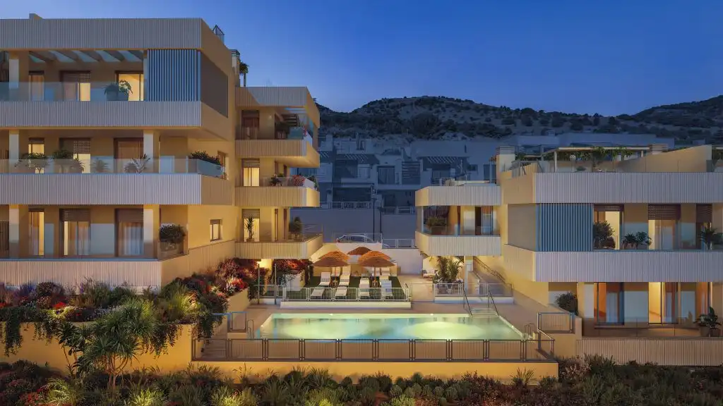 Piscina de Apartamento en venta en Benalmádena con Aire acondicionado, Calefacción y Terraza