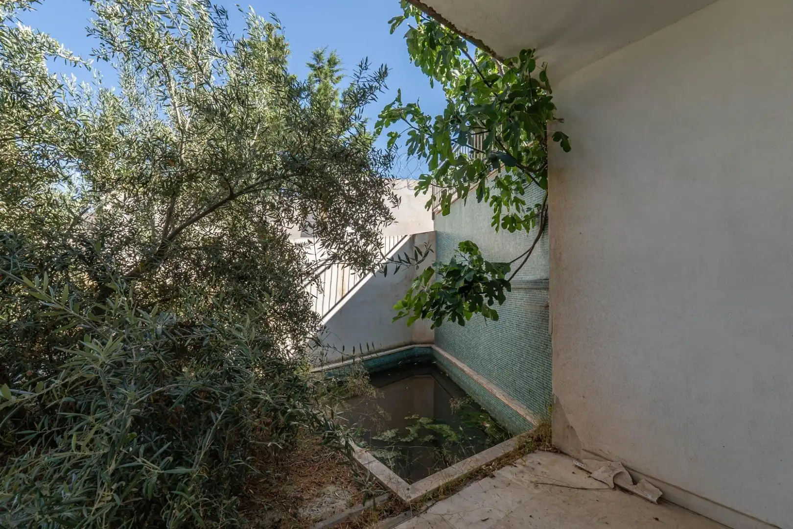 Vista exterior de Casa o chalet en venta en Cúllar Vega con Aire acondicionado, Calefacción y Terraza