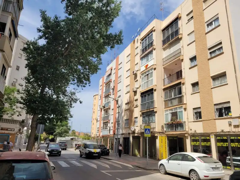 Vista exterior de Piso en venta en Málaga con Aire acondicionado, Calefacción y Terraza