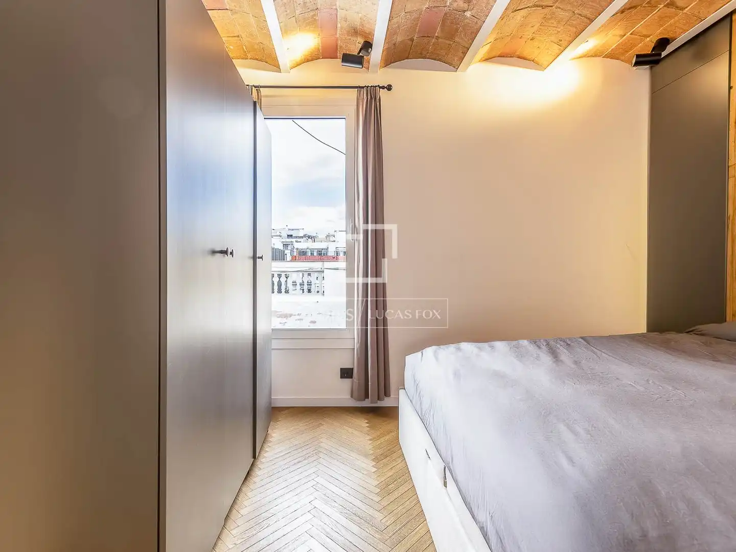 Habitación de Ático en venta en Barcelona con Aire acondicionado, Terraza y Amueblado