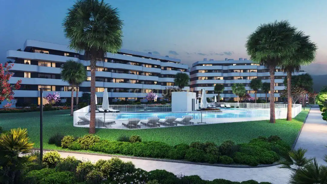 Flat with pool for sale in AV MAR DE ALBORAN 9 HABITAT ALBORAN MISTRAL TORREMOLINOS (MÁLAGA) bloque 3, imagen 3