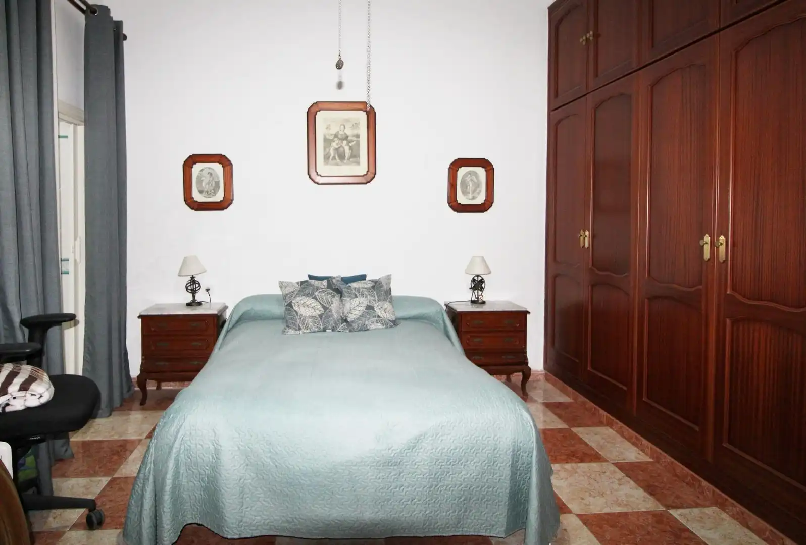 Dormitori de Casa o xalet en venda en Córdoba amb Terrassa