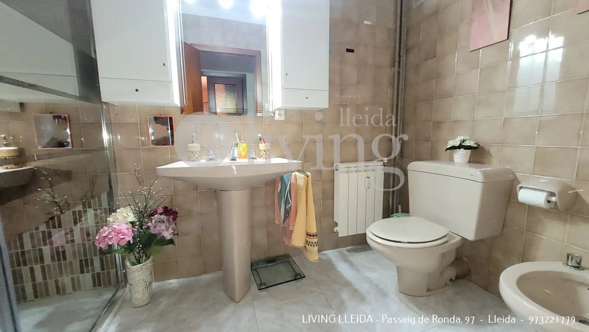 Flat for sale in Carrer Pau Claris, Príncep de Viana - Clot -Xalets Humbert Torres