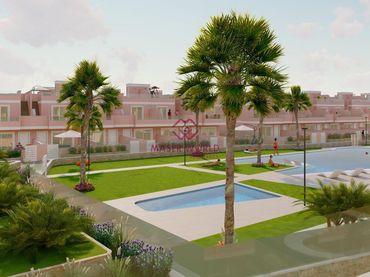 Bungalow amb piscina en venda a Pilar de la Horadada ciudad