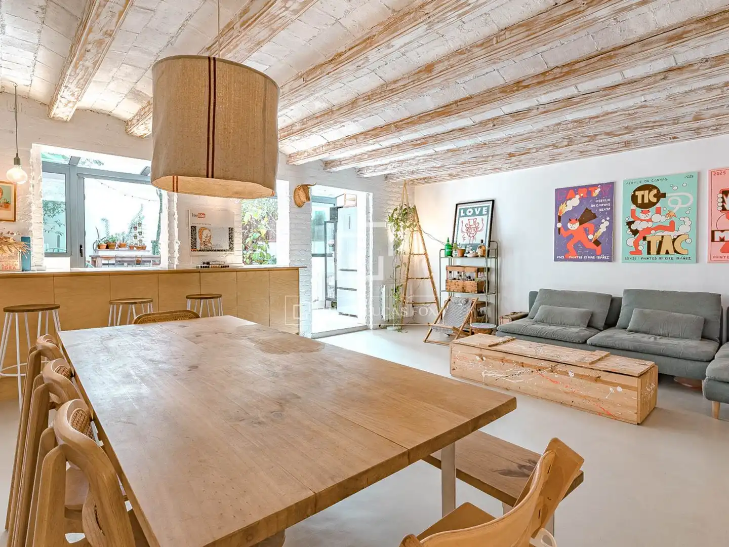 Wohnzimmer von Wohnung zum Verkauf in Barcelona mit Klimaanlage, Heizung und Terrasse