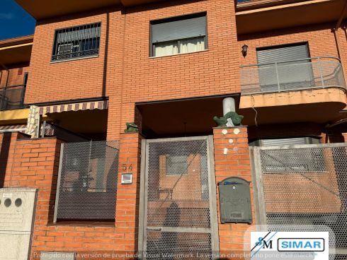 Exterior view of Single-family semi-detached for sale in Seseña  with Storage room