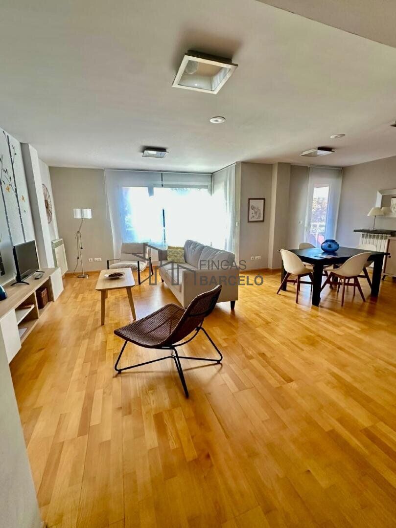 Living room of Flat for sale in  Zaragoza Capital
