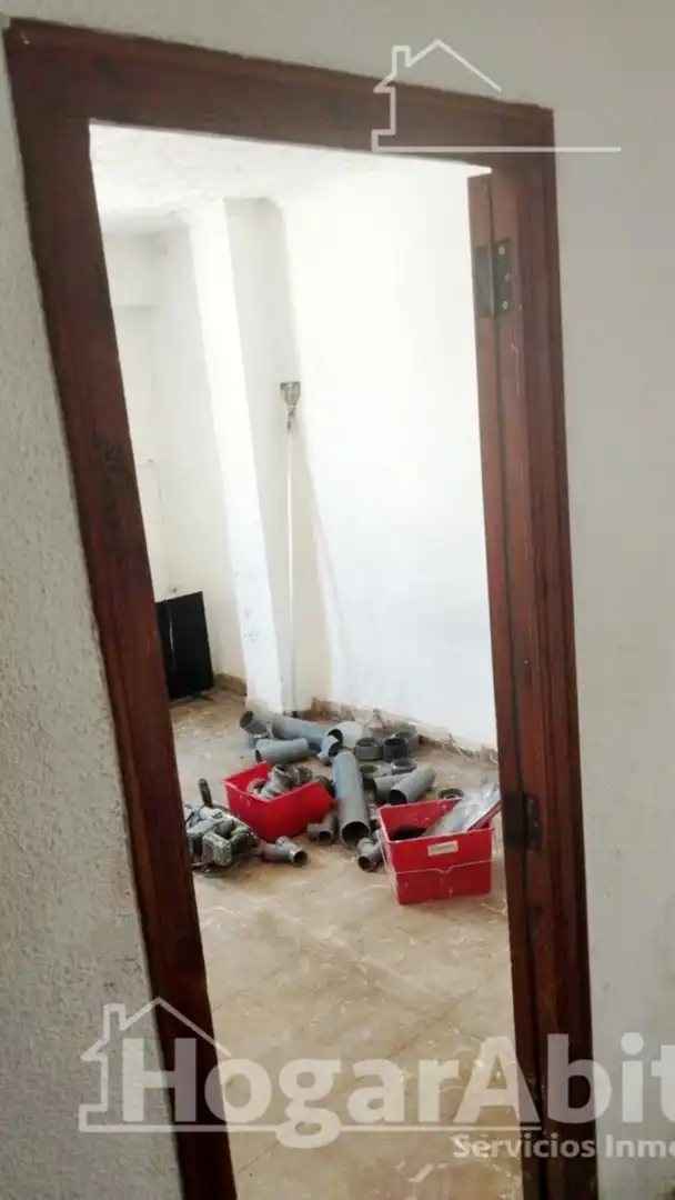 Flat for sale in Carcaixent  with Balcony