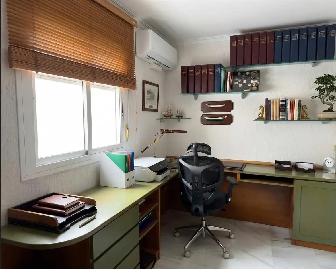 Ático en venta en Huelva con Aire acondicionado, Terraza y Amueblado