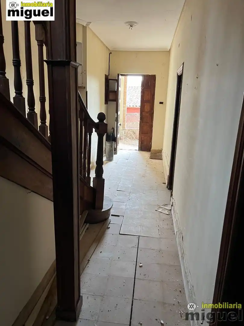Finca rústica en venta en Peñamellera Baja con Jardín privado y Terraza
