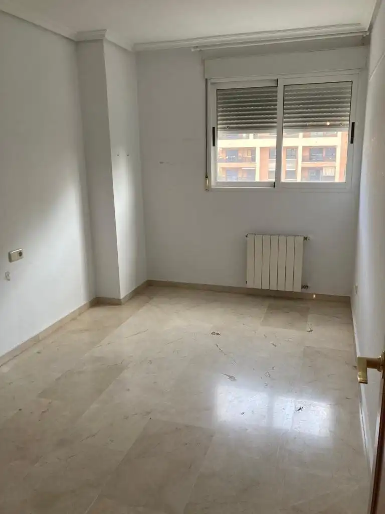 Flat for rent in Valencia, Valencia