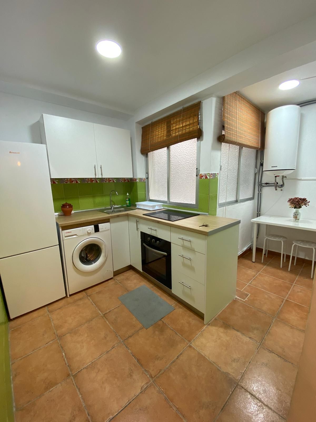 Kitchen of Flat to rent in La Línea de la Concepción  with Furnished