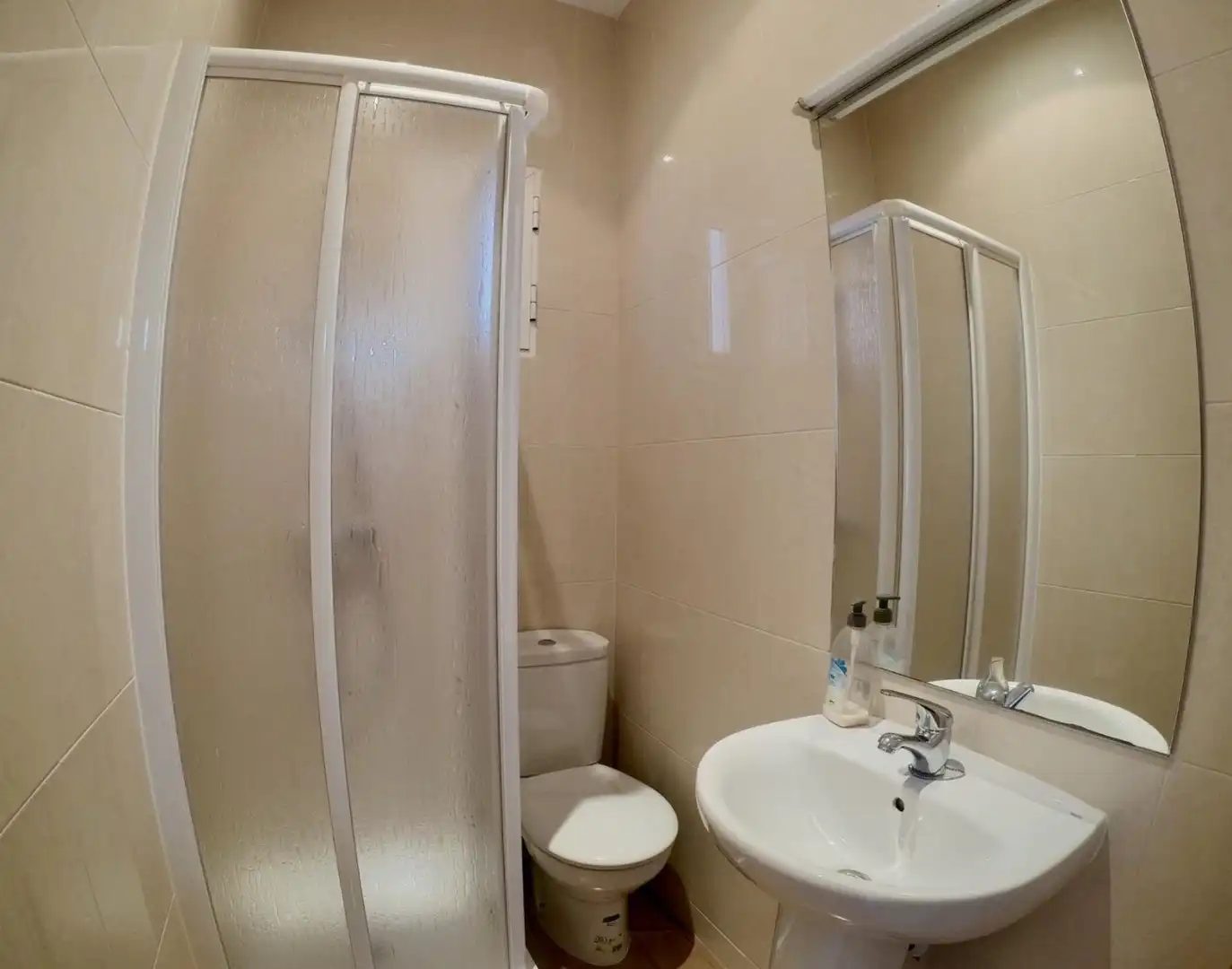 Badezimmer von Wohnung zur Miete in Plasencia mit Heizung, Terrasse und Möbliert