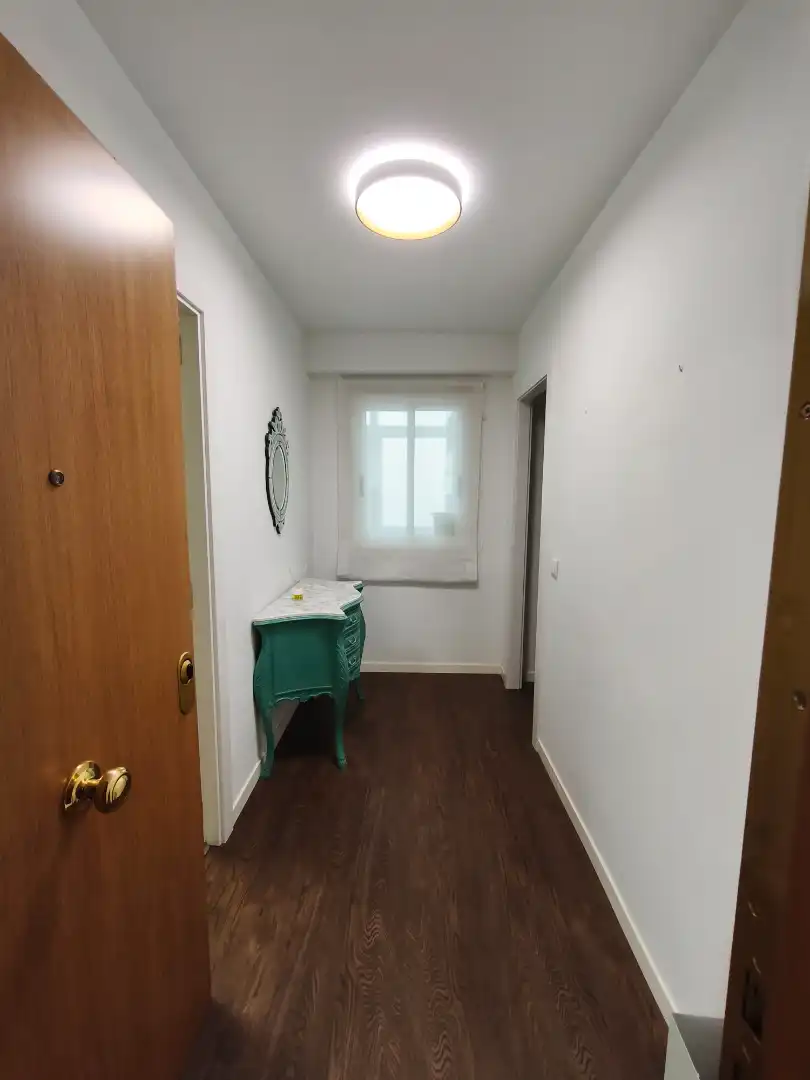 Flat for rent in Vigo   with Furnished