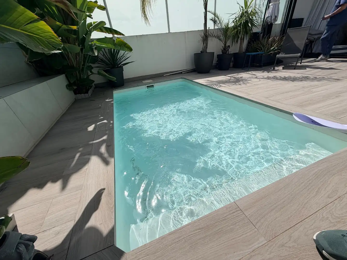 Swimming pool of Houses for sale in Badalona  with Air Conditioner, Heating and Parquet flooring