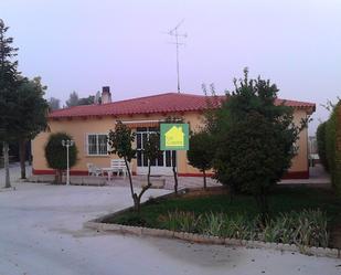 Casa o xalet en venda en  Albacete Capital amb Calefacció, Jardí privat i Traster