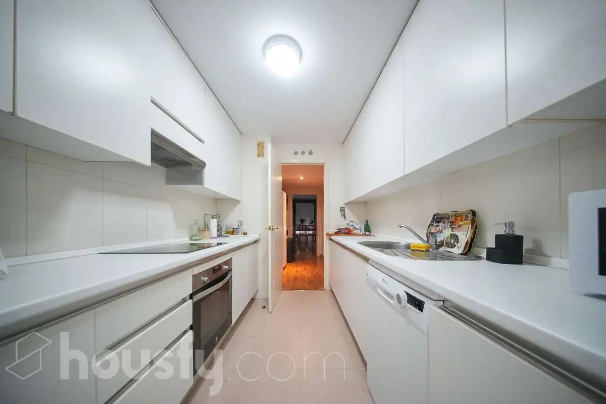 Cocina de Piso en venta en Madrid con Aire acondicionado, Calefacción y Trastero
