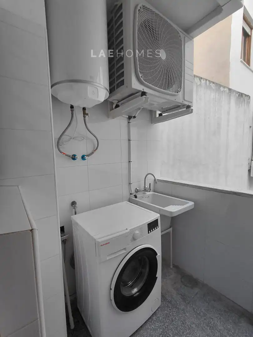 Bathroom of Flat for rent in Castellón de la Plana / Castelló de la Plana  with Air Conditioner and Heating