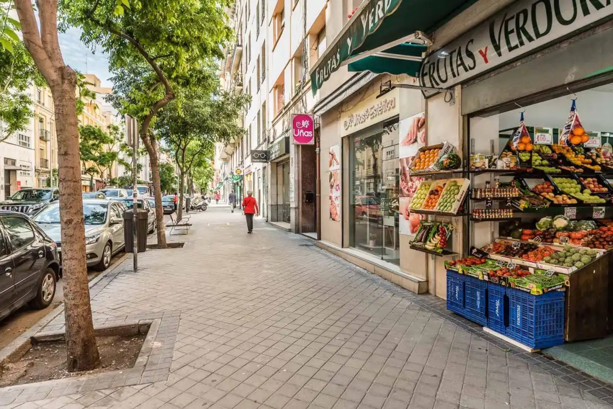 Exterior view of Flat for rent in Chamberí