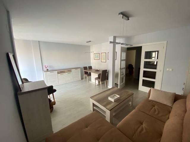 Piso en Alquiler en Barrio del Centro