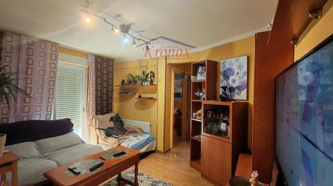 Foto 2 de Piso en venta en Puentelarra, Santa Eugenia, Madrid Capital